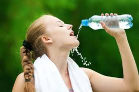 Rối loạn nhịp tim vì uống nước không đúng cách
