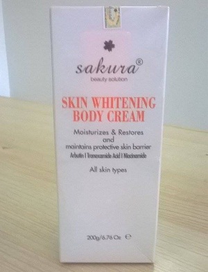 kem dưỡng trắng da body Sakura Skin Whitening Body Cream