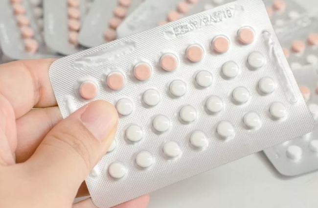 Thuốc tránh thai hàng ngày vỉ 28 viên