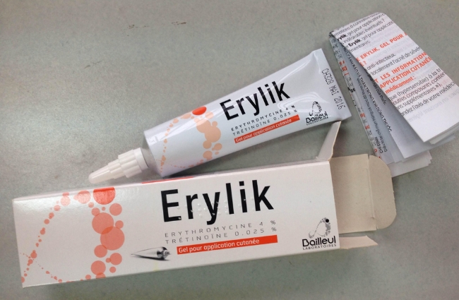 Thuốc trị mụn Erylik
