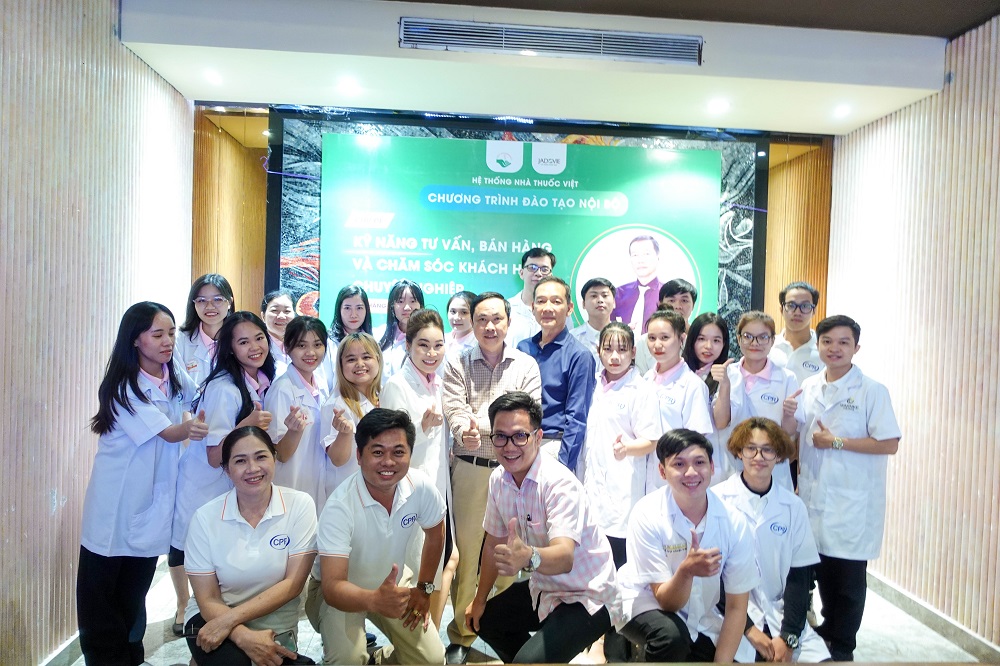 Đội ngũ nhân viên Hệ thống Nhà thuốc Việt
