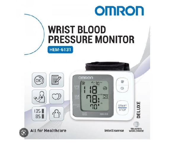 Máy đo huyết áp điện tử cổ tay Omron HEM-6131