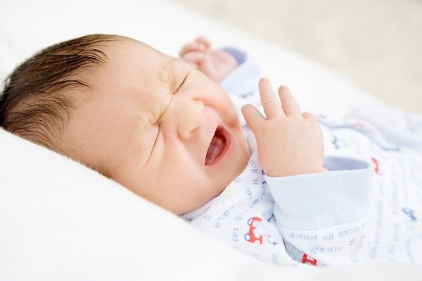 Nguyên nhân gây ngạt mũi ở trẻ sơ sinh