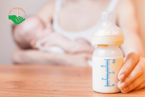 Máy hâm sữa cầm tay hỗ trợ bảo quản chất dinh dưỡng từ sữa mẹ