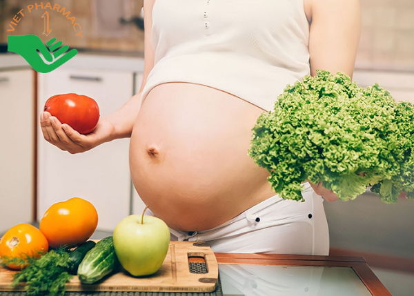 Mẹ bầu nên nhiều rau, quả, và thực phẩm giàu chất dinh dưỡng
