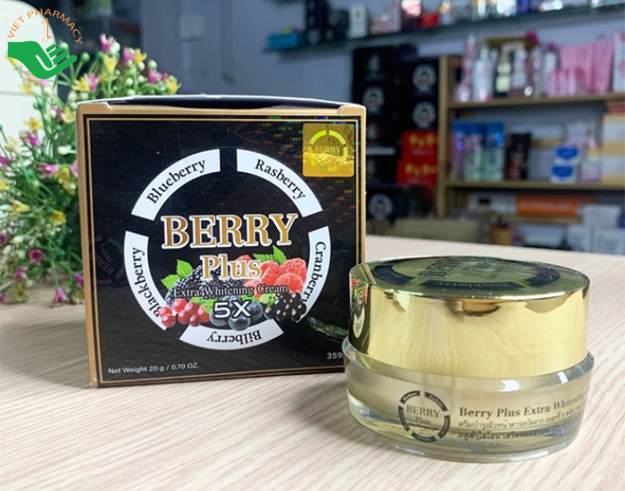 Kem dưỡng da trắng da mặt Thái Lan Berry Plus Extra Whitening Cream